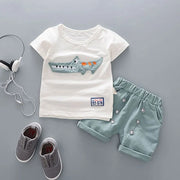 Newborn baby boy cartoon cotton summer clothing set: T-shirt + pant suit.